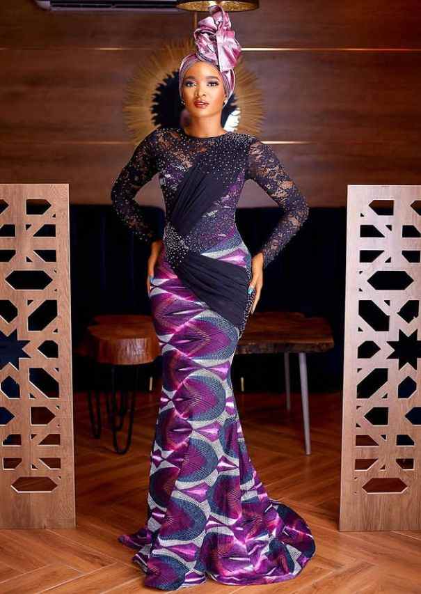 Latest Ankara Styles in Vogue for Ladies 